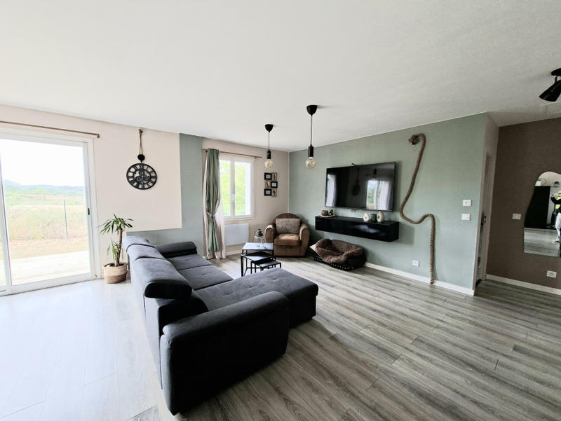 Maison - 85 m² - 3 pièces