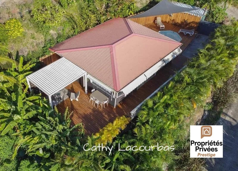 Villa - 210 m² - 7 pièces