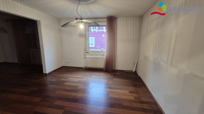 Maison - 136 m² - 5 pièces