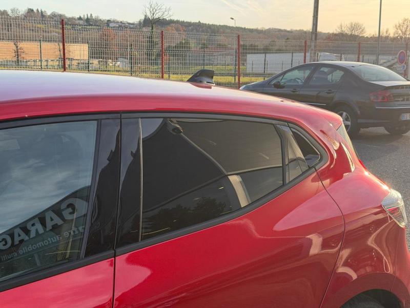 Renault Clio V E-Tech full hybrid 145 ch Gsr2 Techno