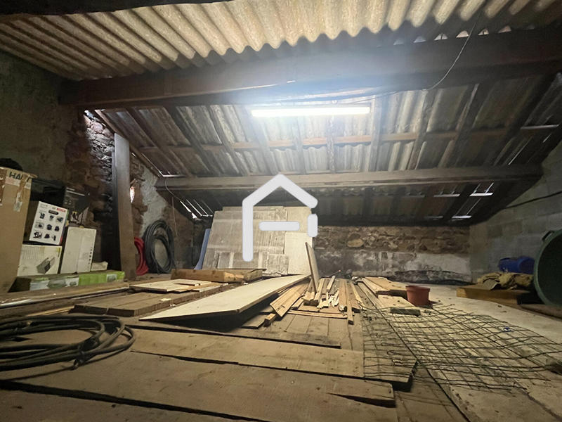 Maison - 101 m² - 4 pièces