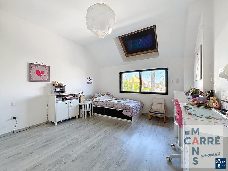 Maison contemporaine - 175 m² - 7 pièces