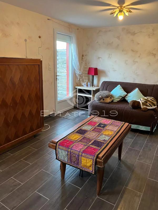 Villa - 183 m² - 6 pièces