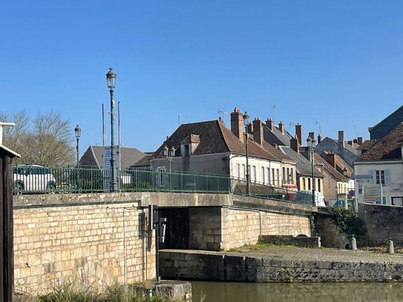 Maison - 296 m² - 6 pièces