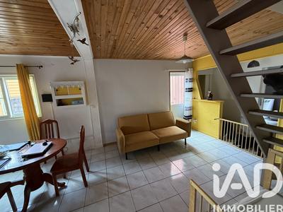 Maison - 77 m² - 5 pièces