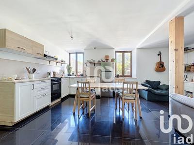 Appartement - 80 m² - 4 pièces