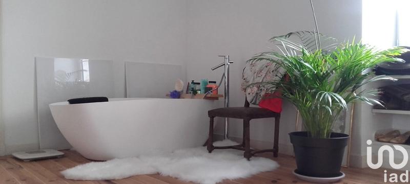 Maison - 102 m² - 4 pièces