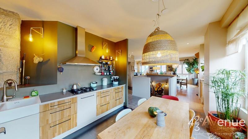 Appartement - 130 m² - 5 pièces