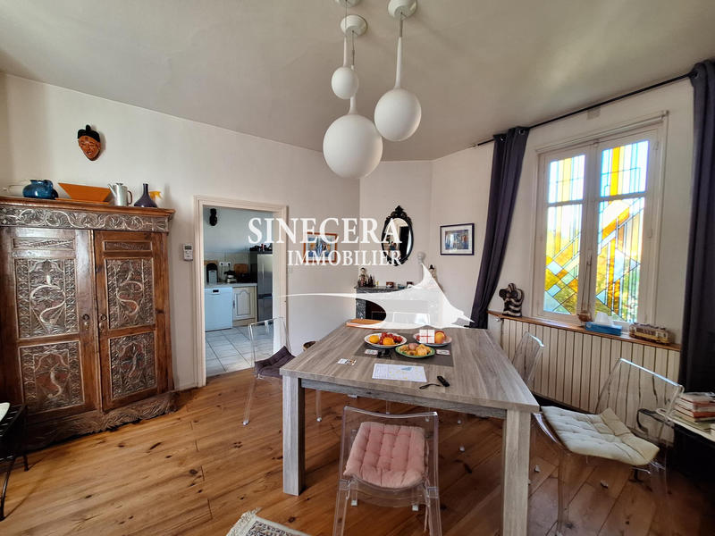 Maison - 170 m² - 7 pièces