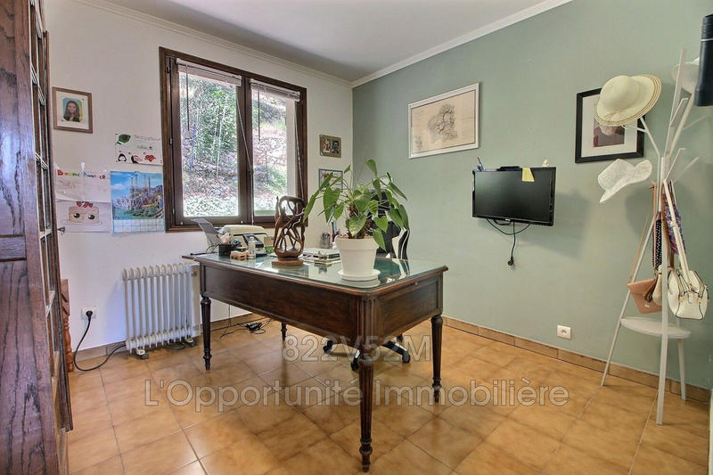 Maison - 211 m² - 5 pièces