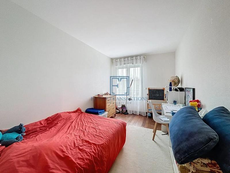 Appartement - 84 m² - 4 pièces