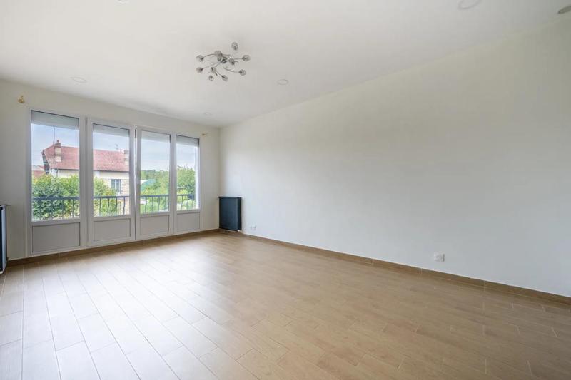 Maison - 190 m² - 5 pièces