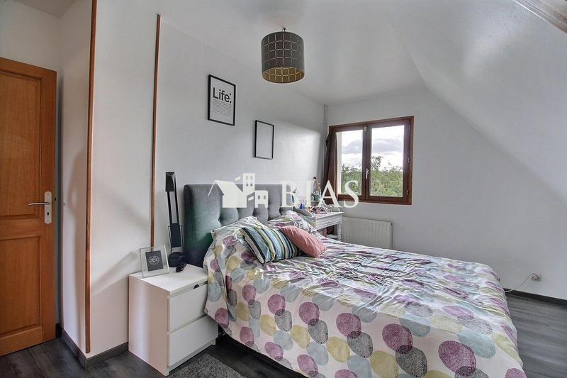 Maison - 130 m² - 7 pièces