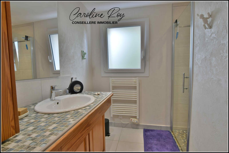 Maison - 137 m² - 5 pièces