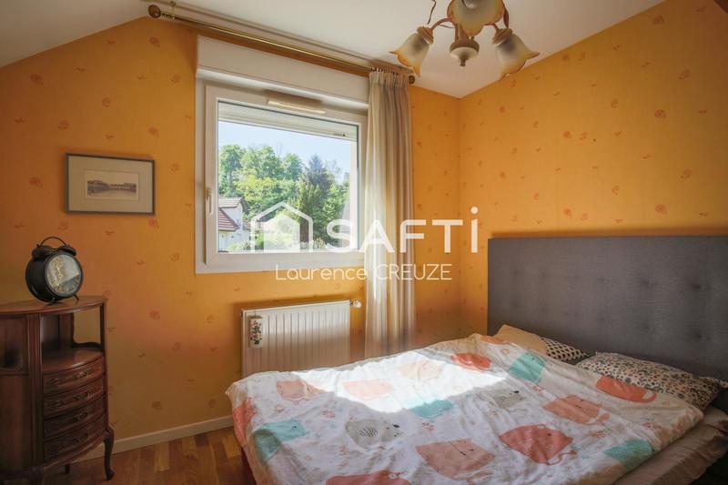 Maison - 95 m² - 5 pièces