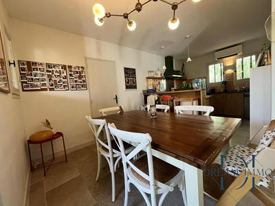 Maison - 122 m² - 5 pièces