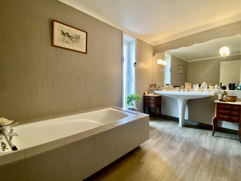 Villa - 140 m² - 5 pièces