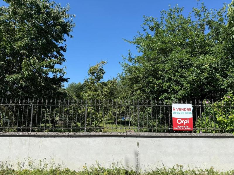 Terrain constructible - 951 m²
