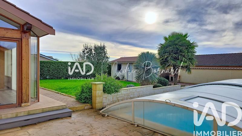 Maison - 182 m² - 7 pièces