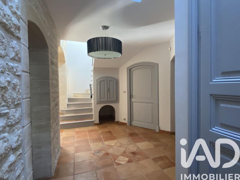 Maison - 253 m² - 8 pièces