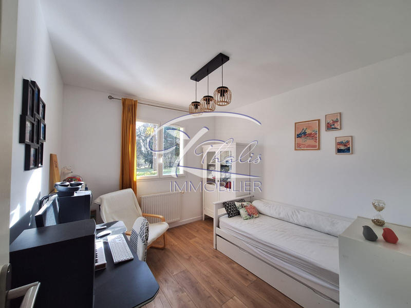 Maison traditionnelle - 175 m² - 7 pièces