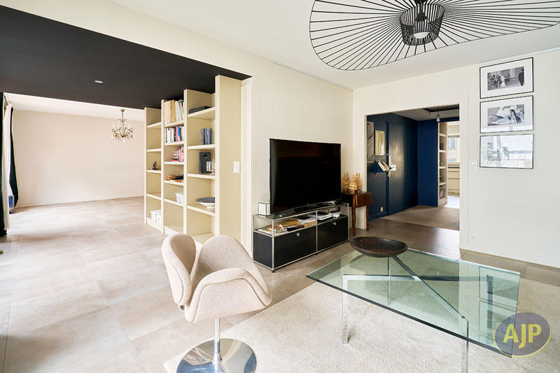 Appartement - 135 m² - 5 pièces