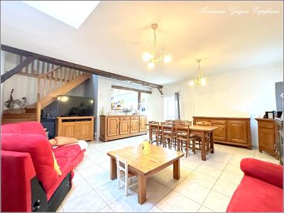 Maison - 150 m² - 7 pièces