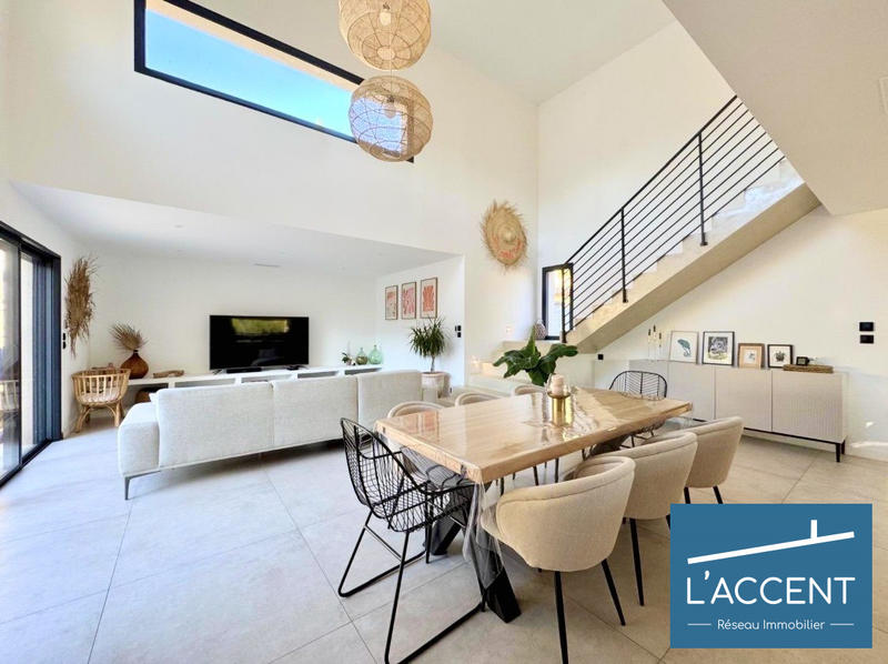 Maison - 130 m² - 4 pièces