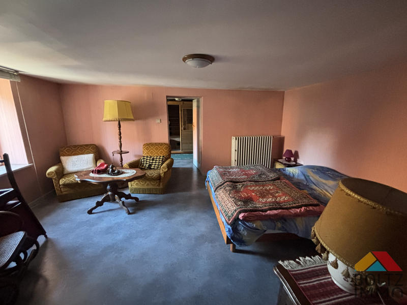 Immeuble - 191 m² - 8 pièces