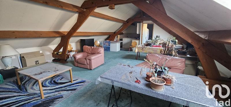 Maison - 275 m² - 10 pièces