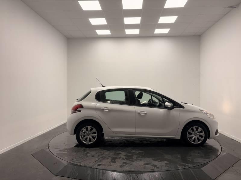 Peugeot 208 affaire Bluehdi 100 s&amp;S Bvm5 Premium Pack