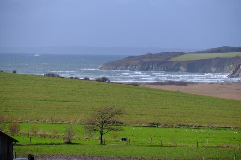 Maison - 220 m² - 6 pièces