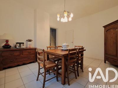 Maison - 122 m² - 6 pièces