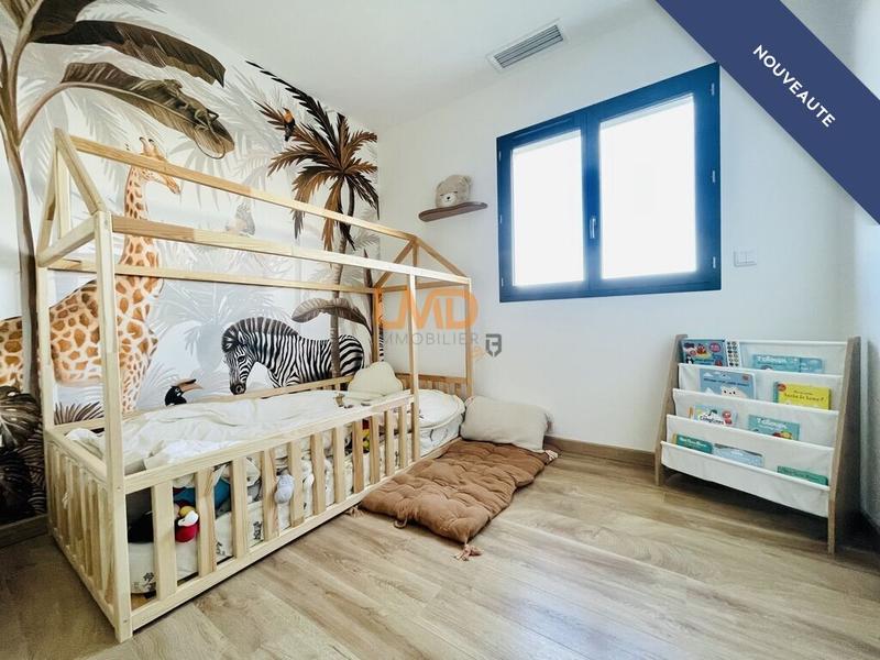 Maison - 104 m² - 4 pièces