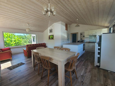 Maison - 120 m² - 6 pièces