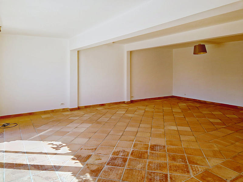 Maison - 197 m² - 5 pièces