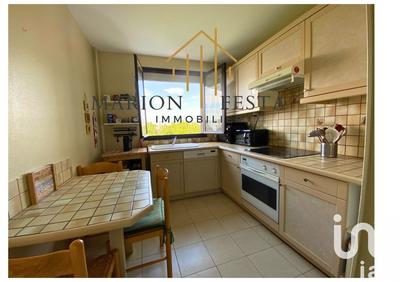 Appartement - 98 m² - 5 pièces