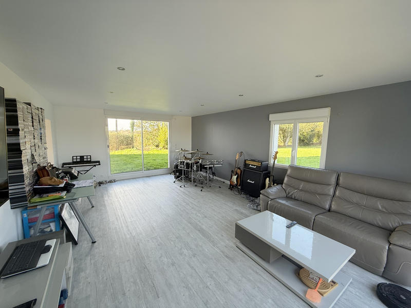 Maison - 143 m² - 6 pièces