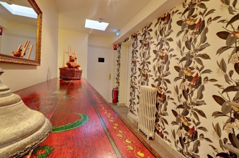 Maison de maîtres - 576 m² - 26 pièces