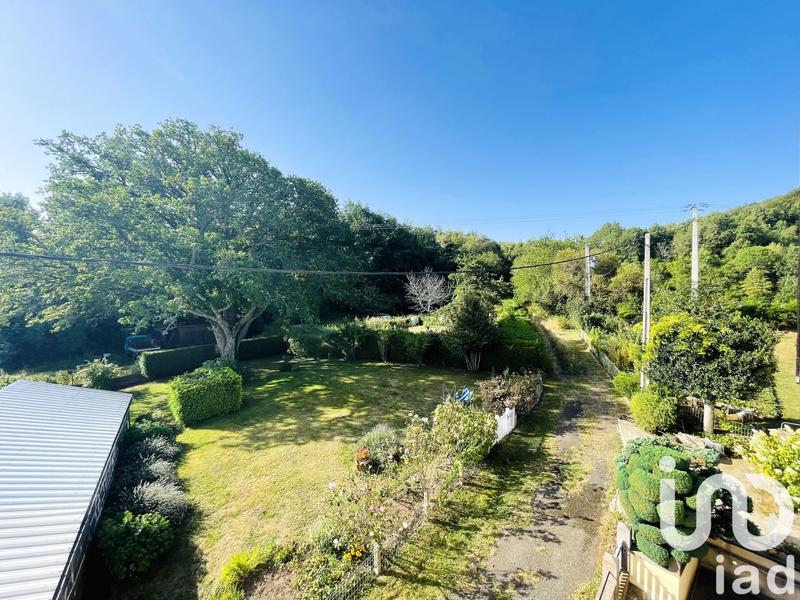 Maison - 260 m² - 10 pièces