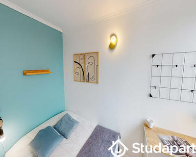 Chambre - 70 m² - 1 pièce