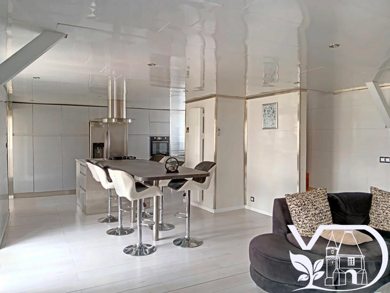 Maison - 150 m² - 4 pièces