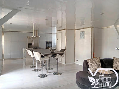 Maison - 150 m² - 4 pièces