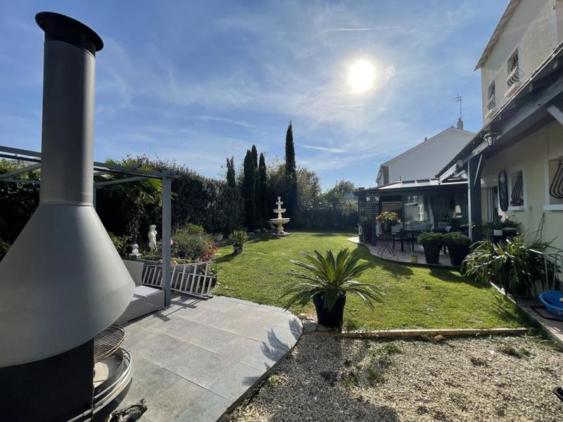 Maison - 133 m² - 5 pièces