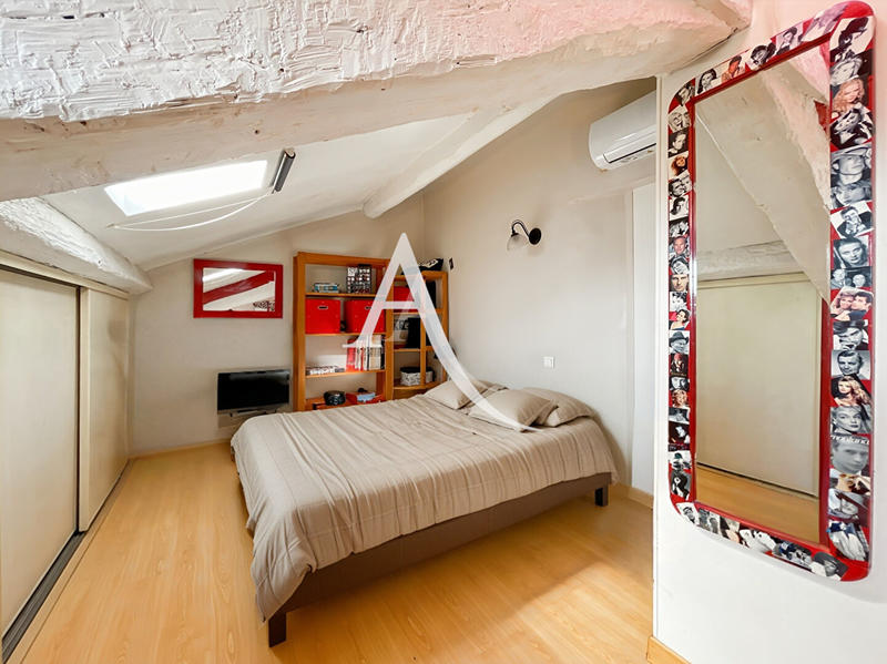 Appartement - 80 m² - 3 pièces