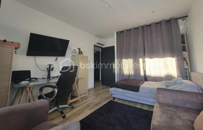 Villa - 141 m² - 5 pièces