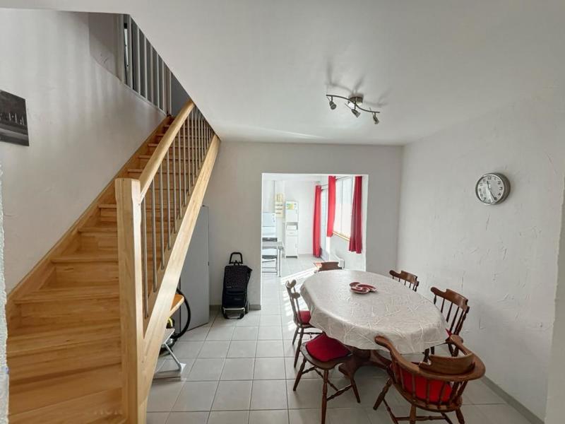 Maison - 90 m² - 5 pièces