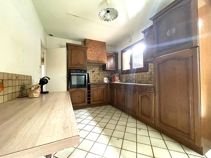 Maison - 95 m² - 5 pièces