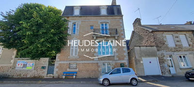 Immeuble - 235 m² - 10 pièces