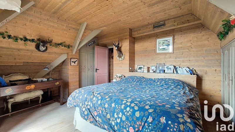 Maison - 370 m² - 8 pièces